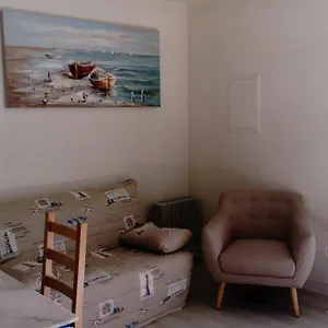 https://petite-maison-pour-lhiver.inbrittany.com