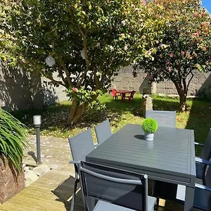 https://appartement-cosy-avec-jardin-en-centre-ville.inbrittany.com